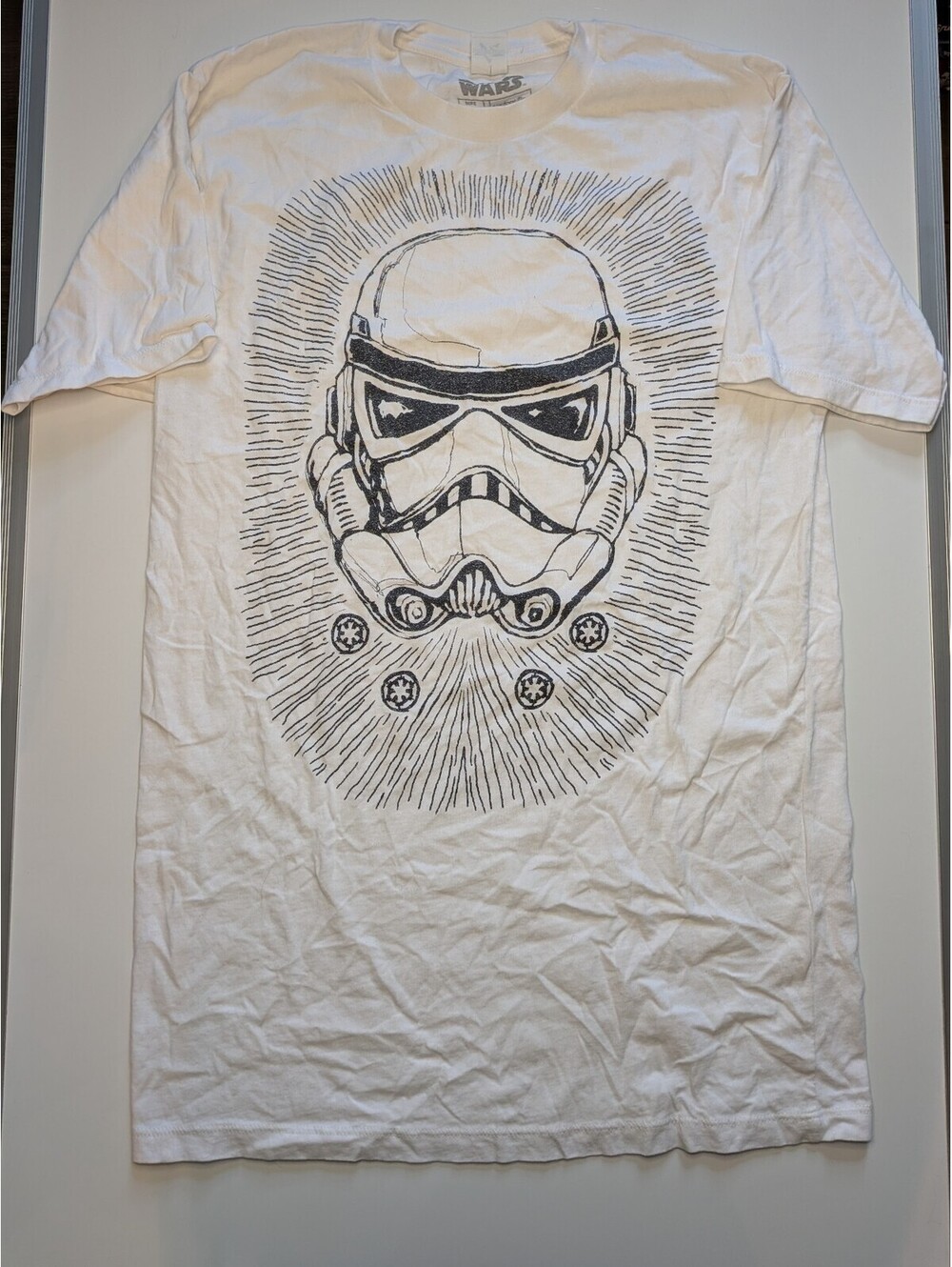 Star Wars Stormtrooper Helmet Graphic White T-Shirt Clothing, Size M